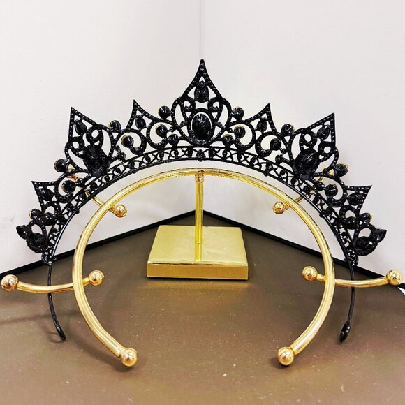 Black Crystal Tiara, Black Crown, Princess Tiara, Goth Black Diamond Headband - Picture 6 of 7